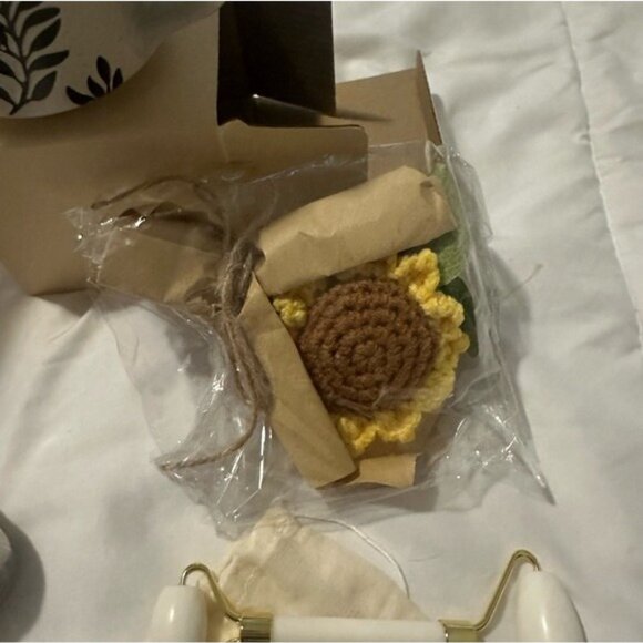 Natural Relaxation Spa Gift Box Set Lavender Oil Bath Bombs Cozy Self Care - Picture 12 of 16